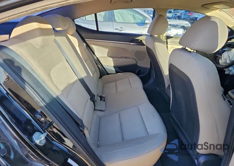 2017 Hyundai Elantra Se z USA, uszkodzony, nr VIN KMHD74LF4HU367343